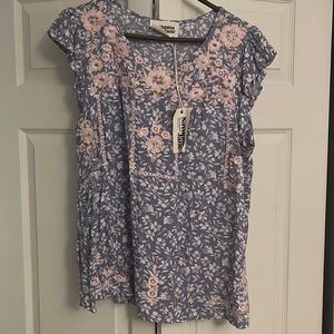Savanna Jane floral top, size large, never worn
